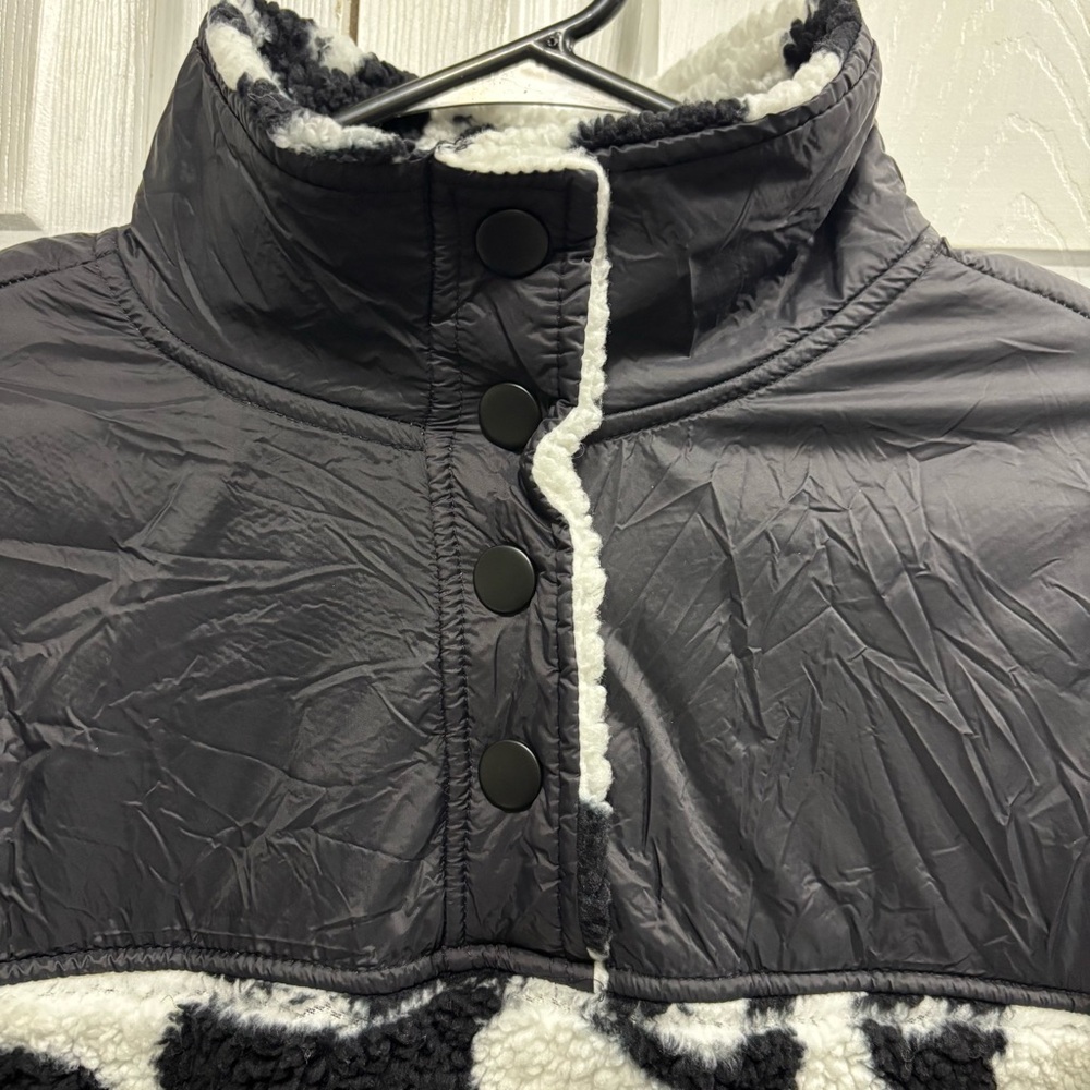 Grayson Threads Monochrome Pattern Teddy Jacket H… - image 3